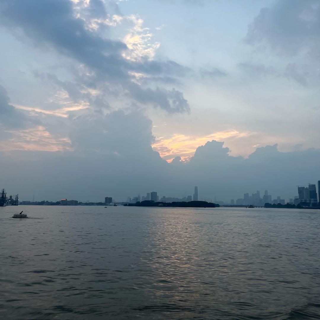 小小怪下士
