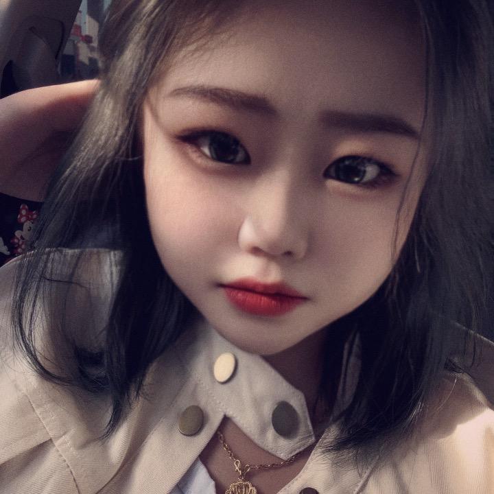 仝仝