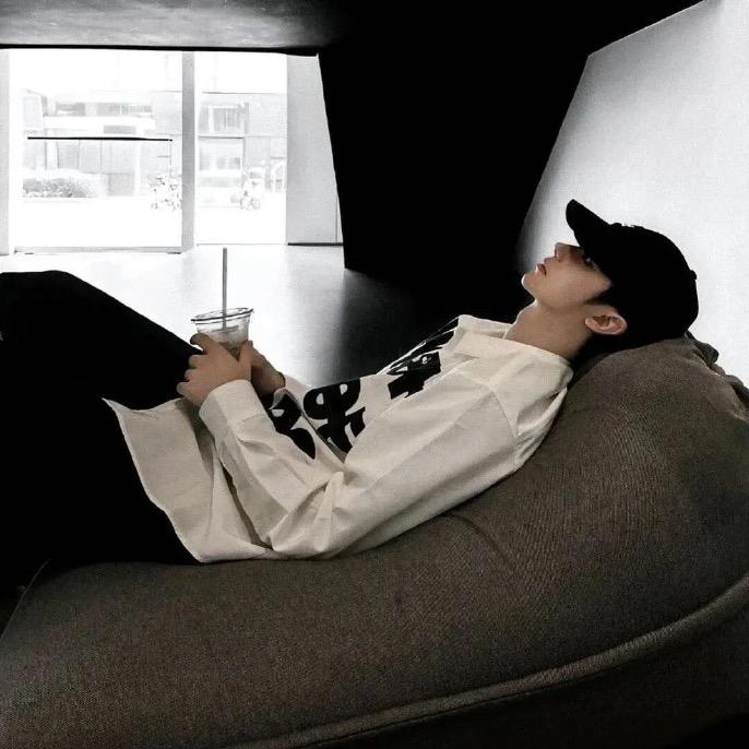 ㅤㅤ 🆀