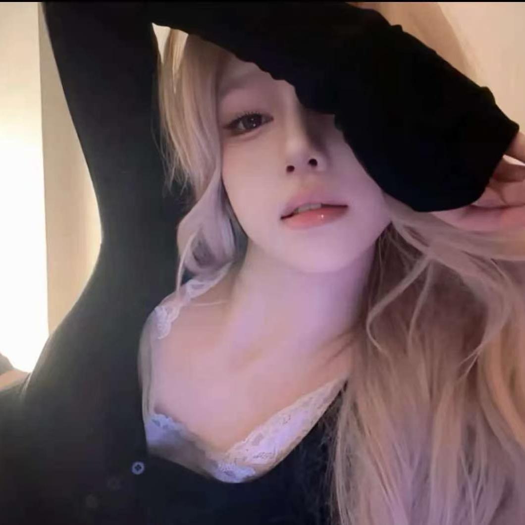 锦鲤爱吃鱼