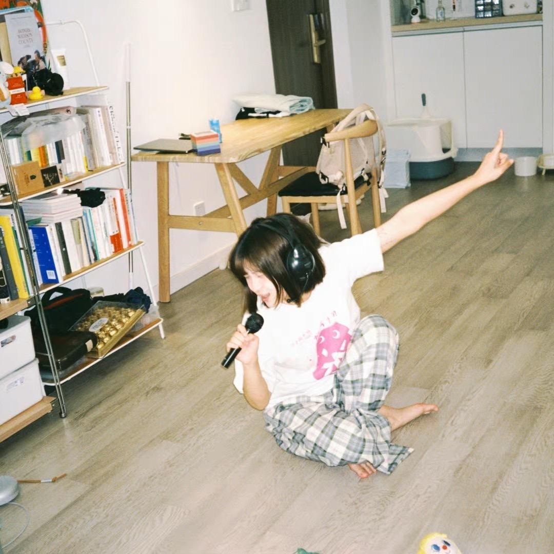 团团大王🐶（奶狗发癫版）