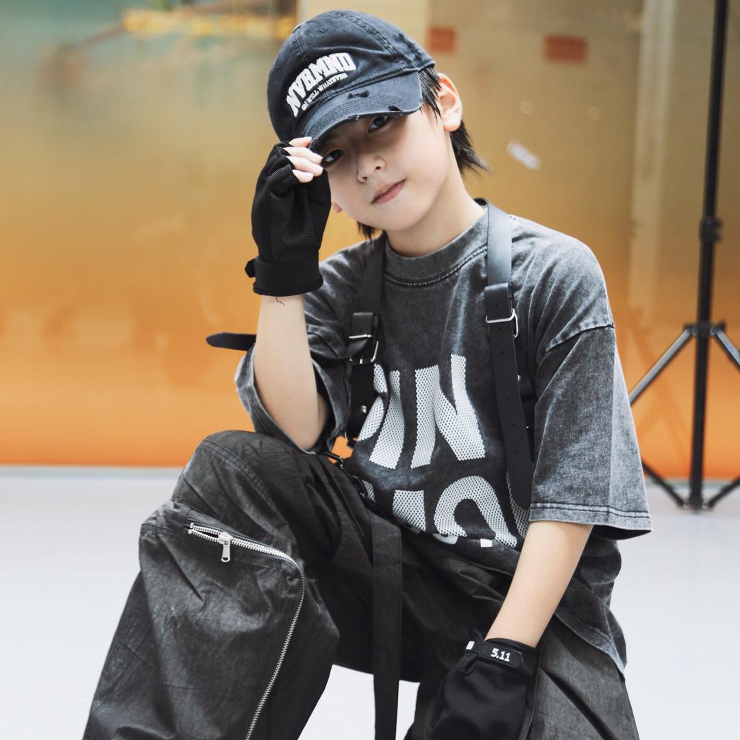 张小爆Jackson