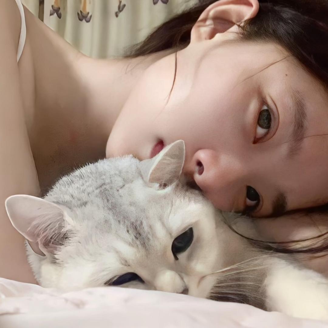 毛毛.