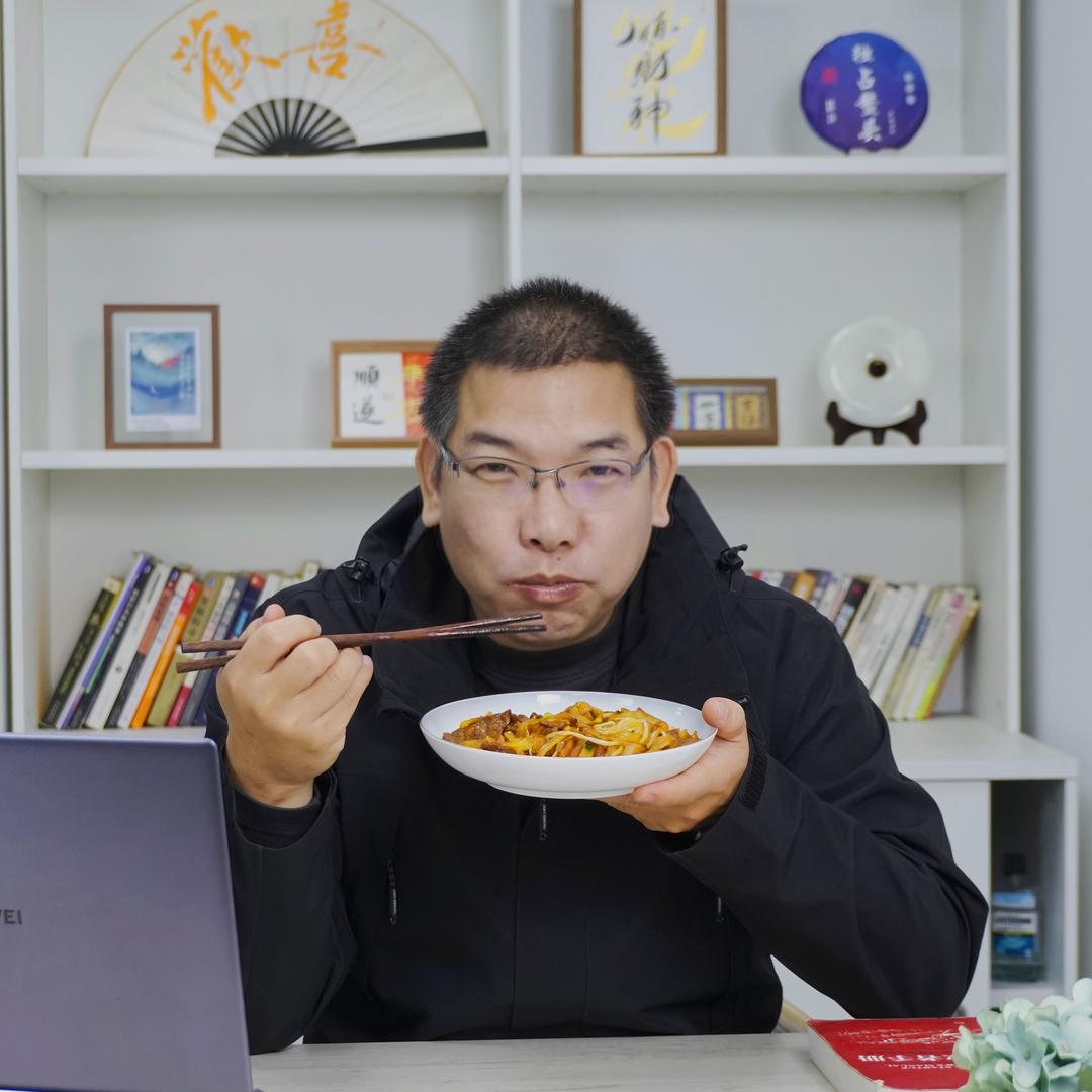 佑伴特色美食推荐