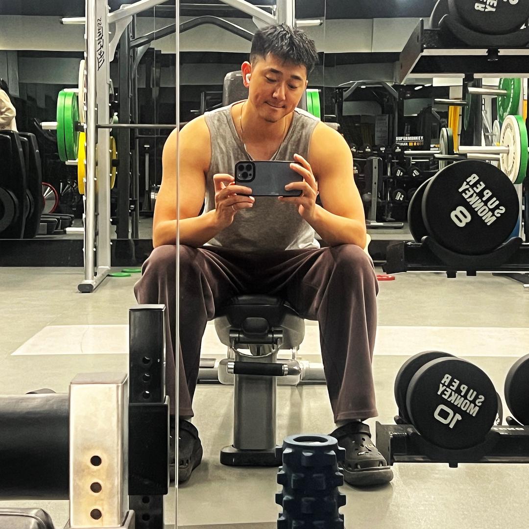 小太阳的俊小爬