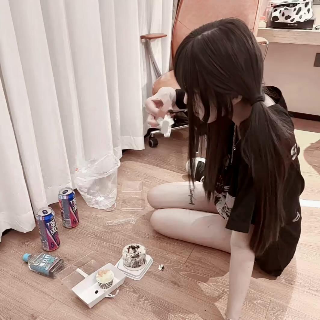 你傻傻的好可爱