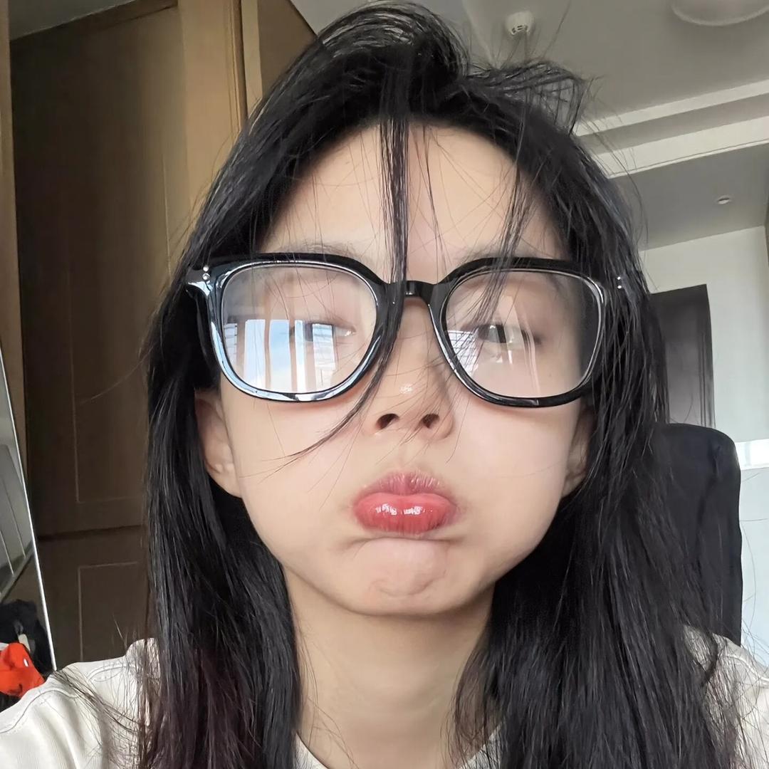 小馋猫爱美食