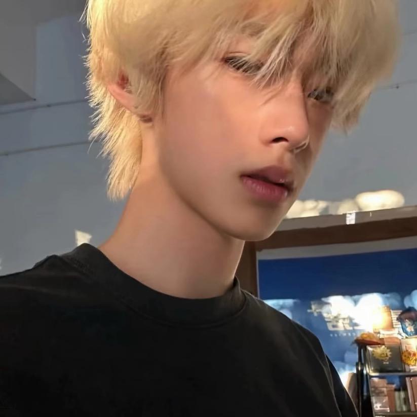 丑男