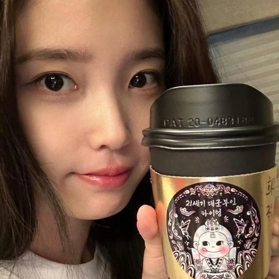 板烧鸡腿堡( ´◔ ‸◔')