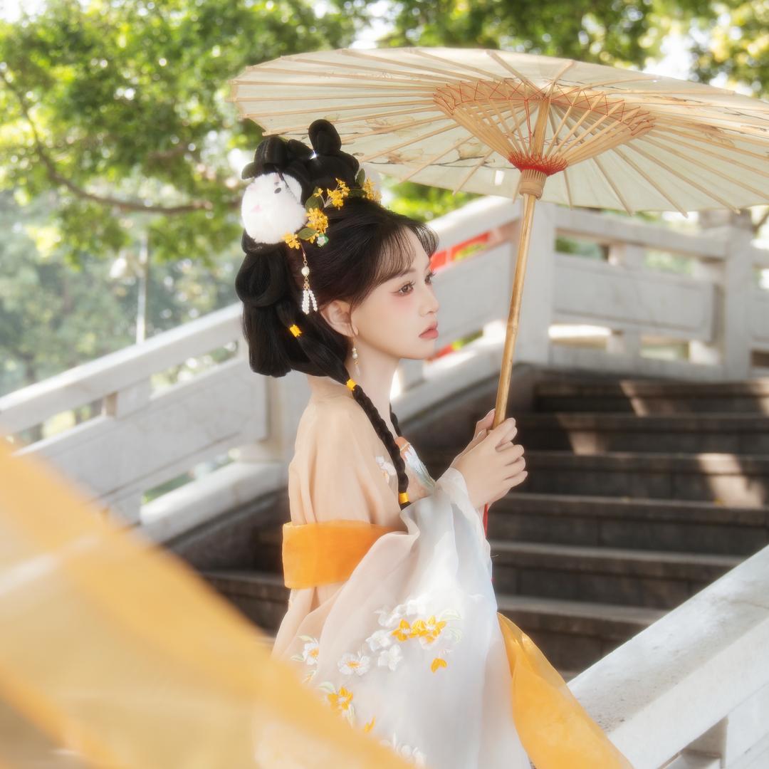 鱼文文