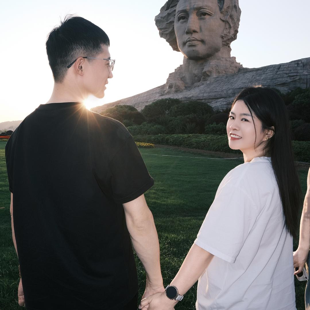 王小姐的盖世英雄