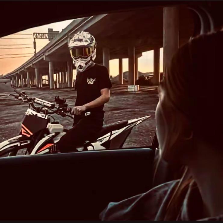 🖤