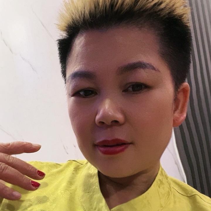 西安巧诗兰女装