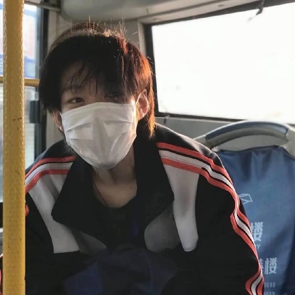 锦川.