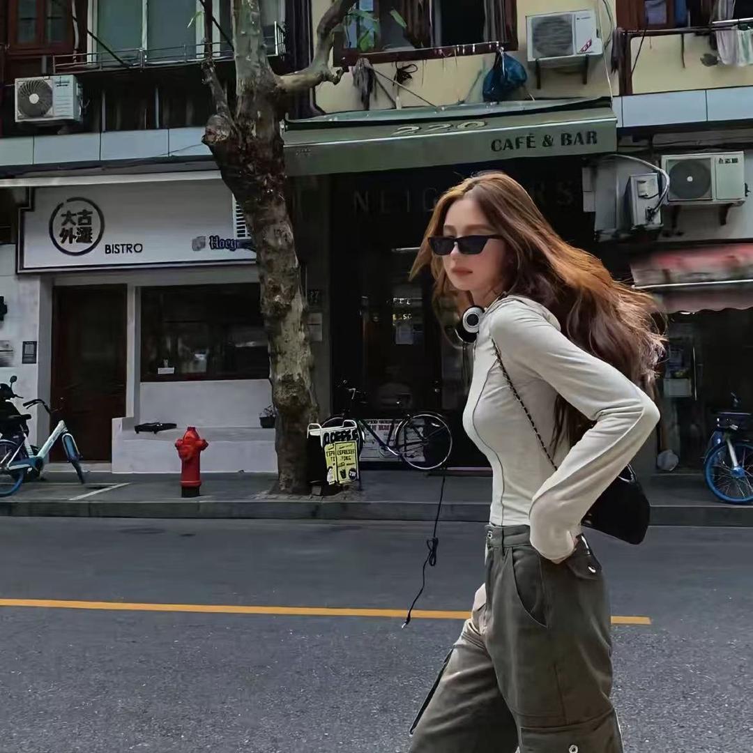 十三月初雪降落