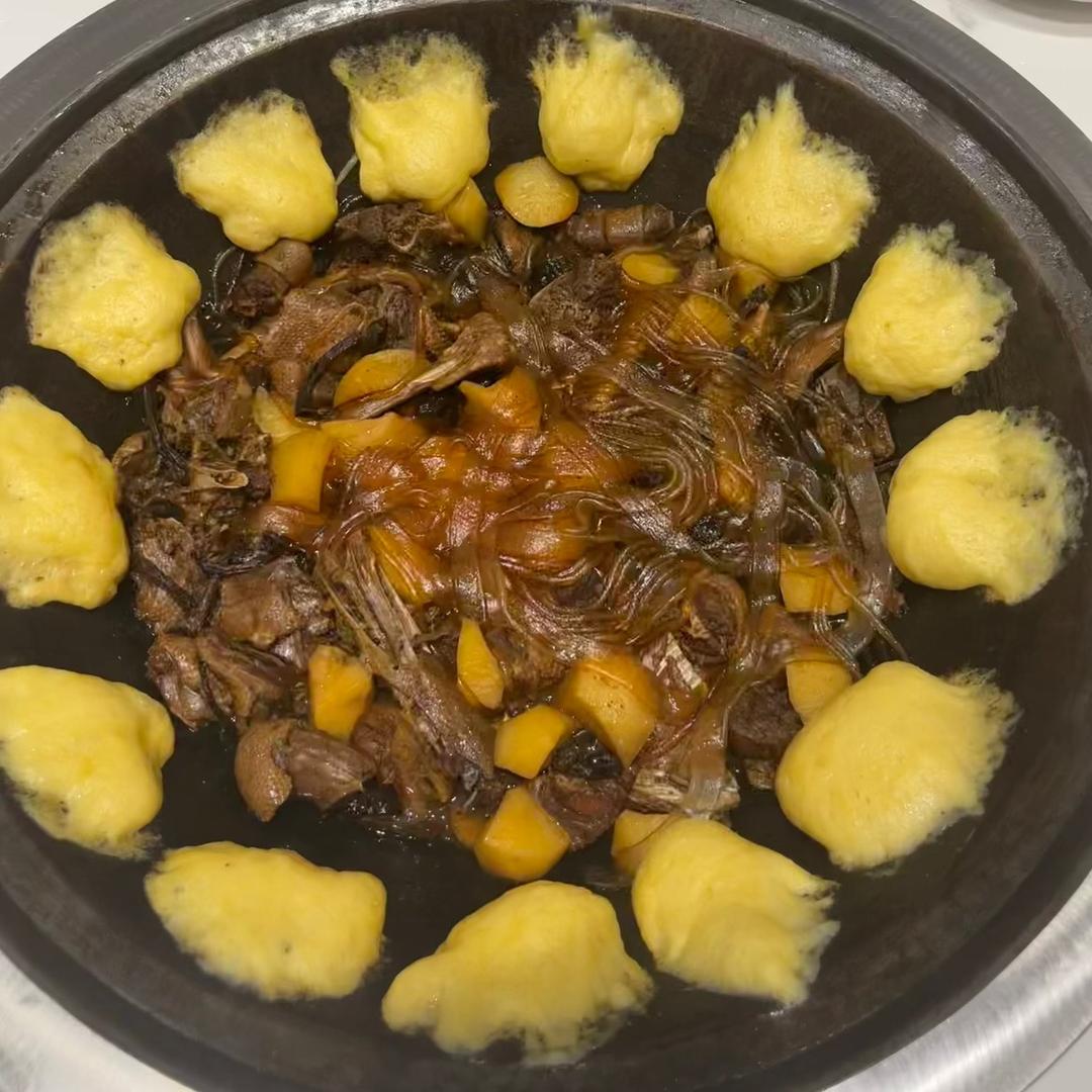 昆山雪村东北铁锅炖大鹅