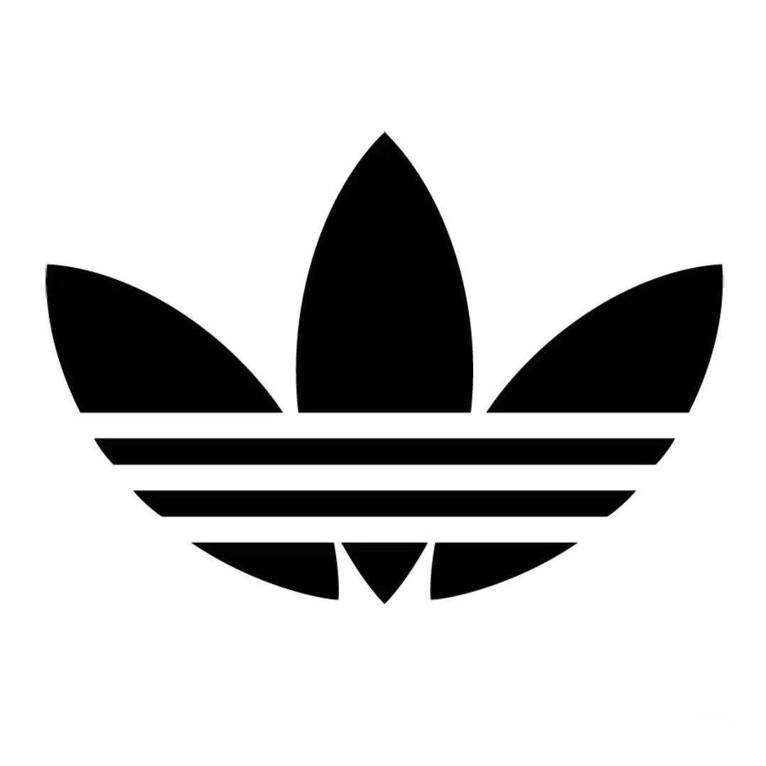 adidas阿迪达斯上海外滩专卖店潮流