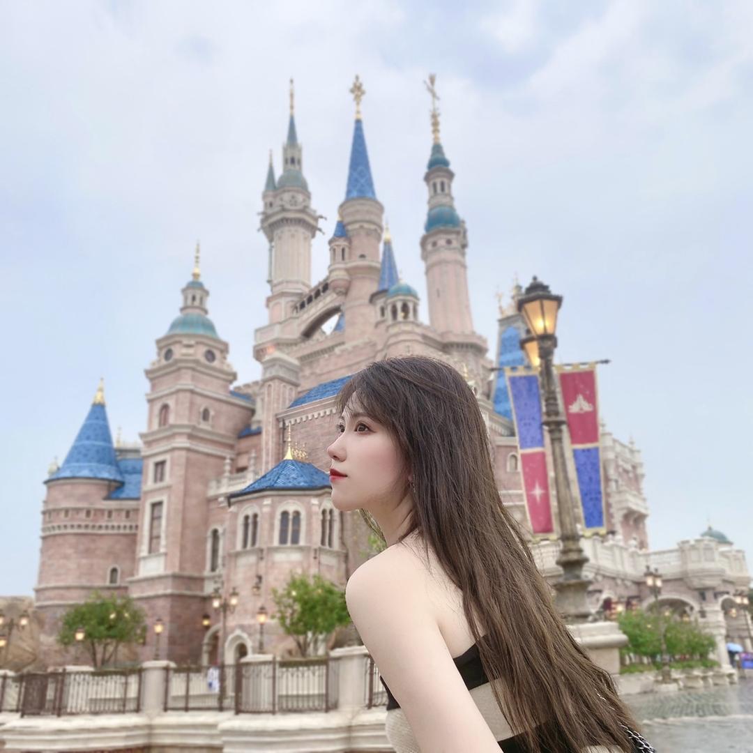 冯三岁♡