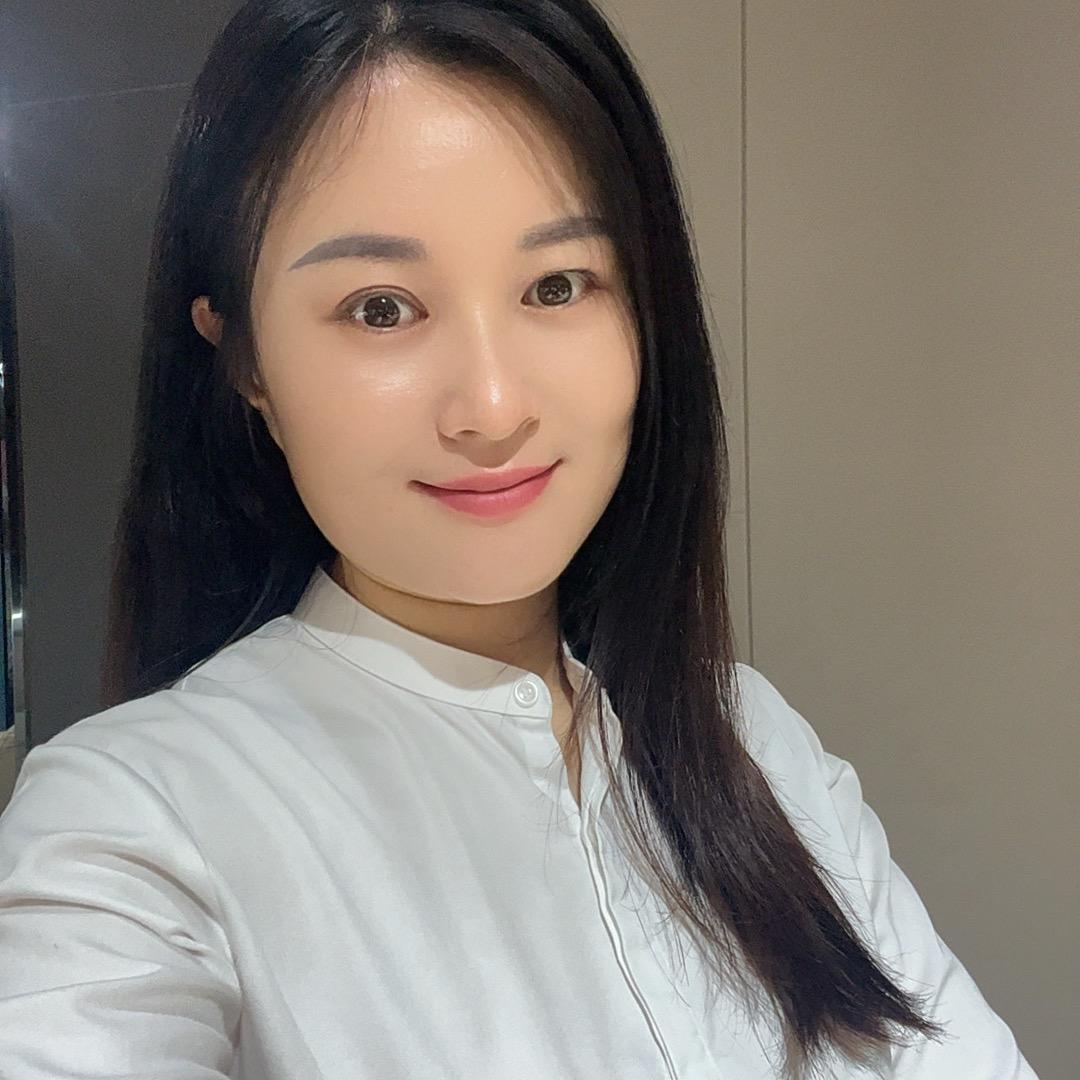 @阿莹