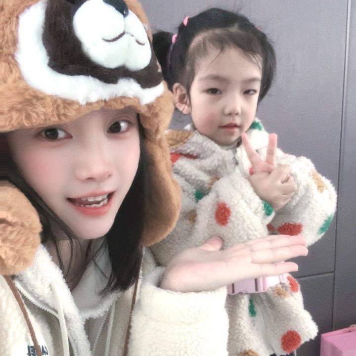小甜澄.