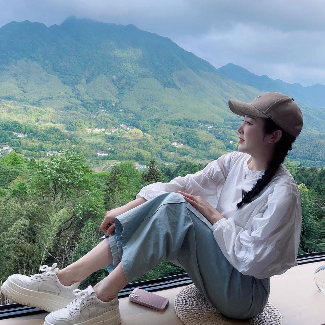 月亮湾·向云端美溪 温泉♨️民宿·小小程