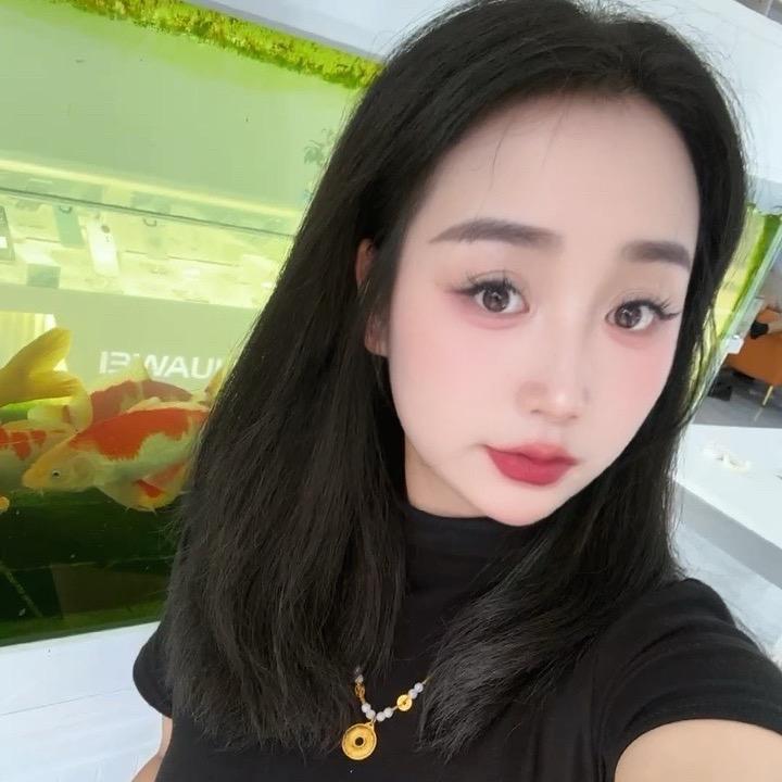 化妆师.珍珍