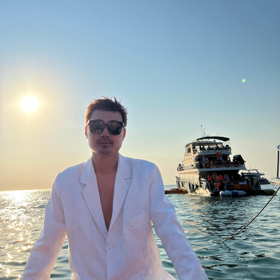 滕州专业烫发设计张冲