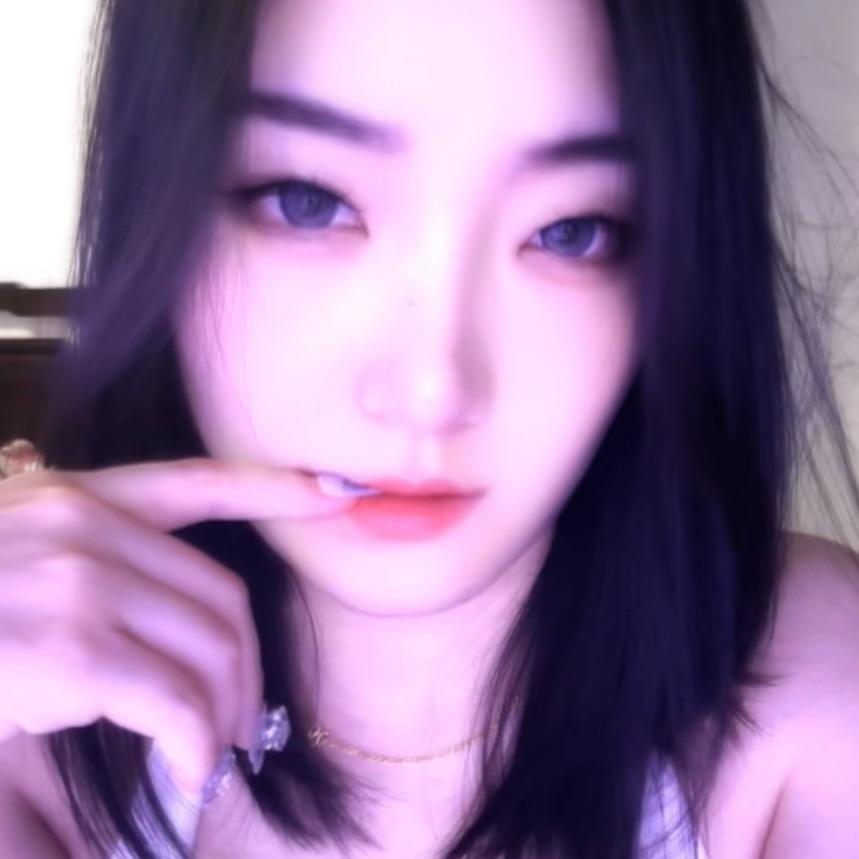 ₊˚ෆ⊹₊ ⋆🎀 /•᷅•᷄\୭