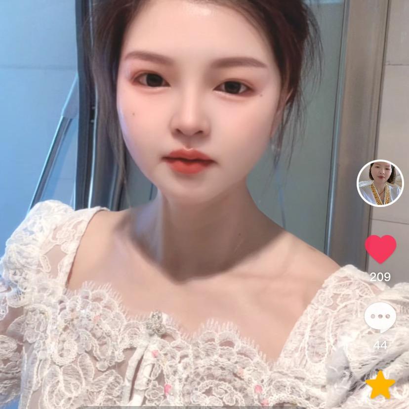 小纪专业无人机FC100吊运团队