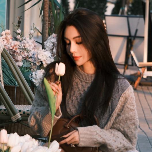 懒猫nono(精选穿搭)