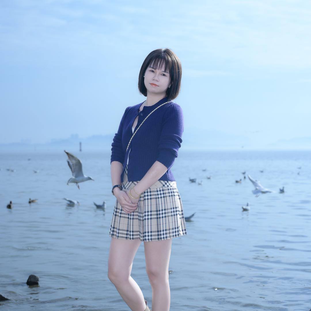 晚风吻过蔷薇🌹