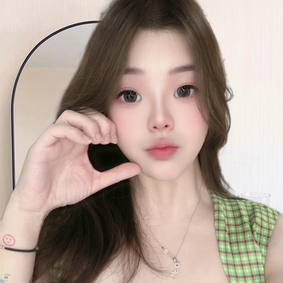 吴密密