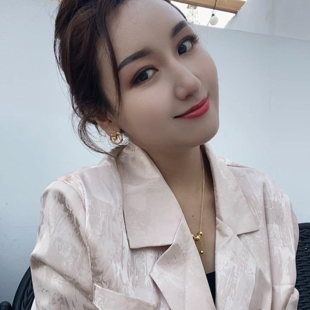 伊妮姐 （晚0:10）