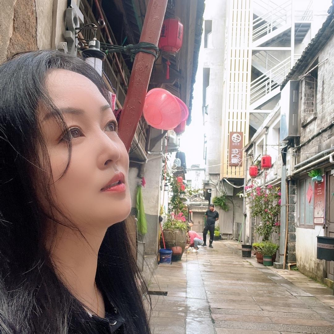 张美秀