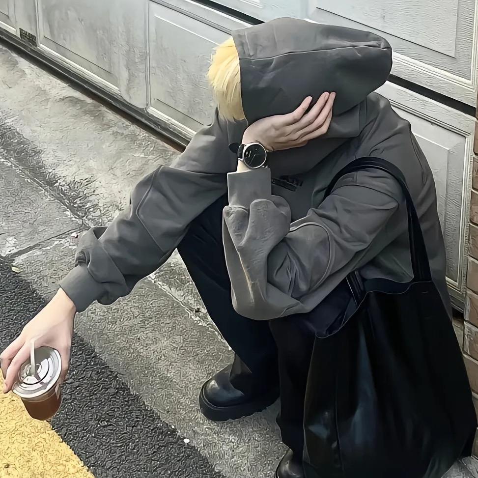 陳亦凡