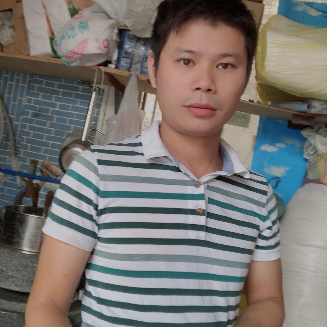 半桶水肠粉佬（肠粉.汤粉.炒粉.粥云吞）