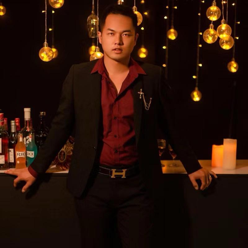 芒市北京越野汽车4S店销售经理-啊姚