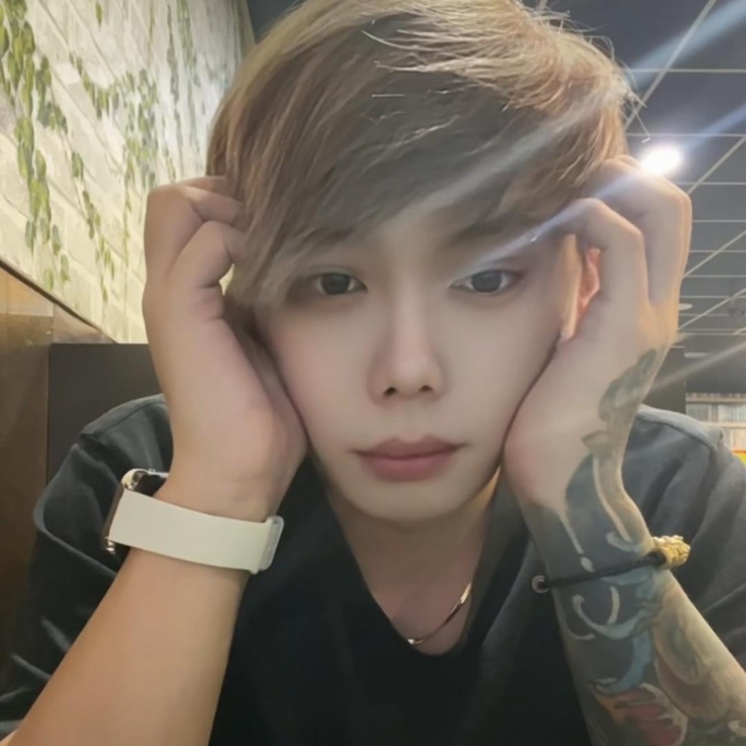 ဩဩඩ三叔公🚙°°°