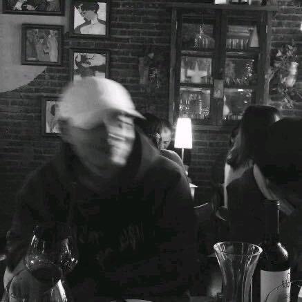 宁晋·觅思发型工作室