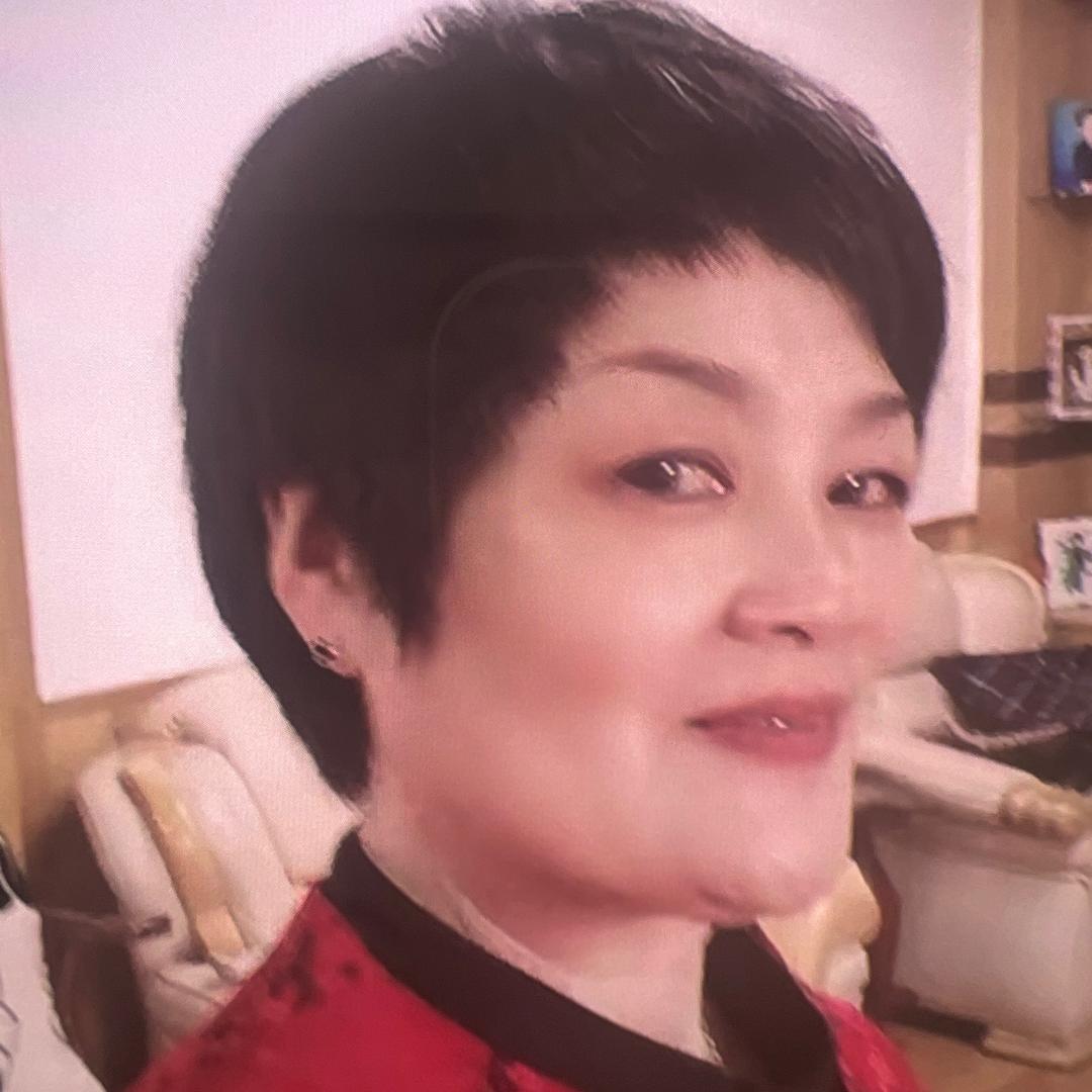 懿哲、懿博奶奶