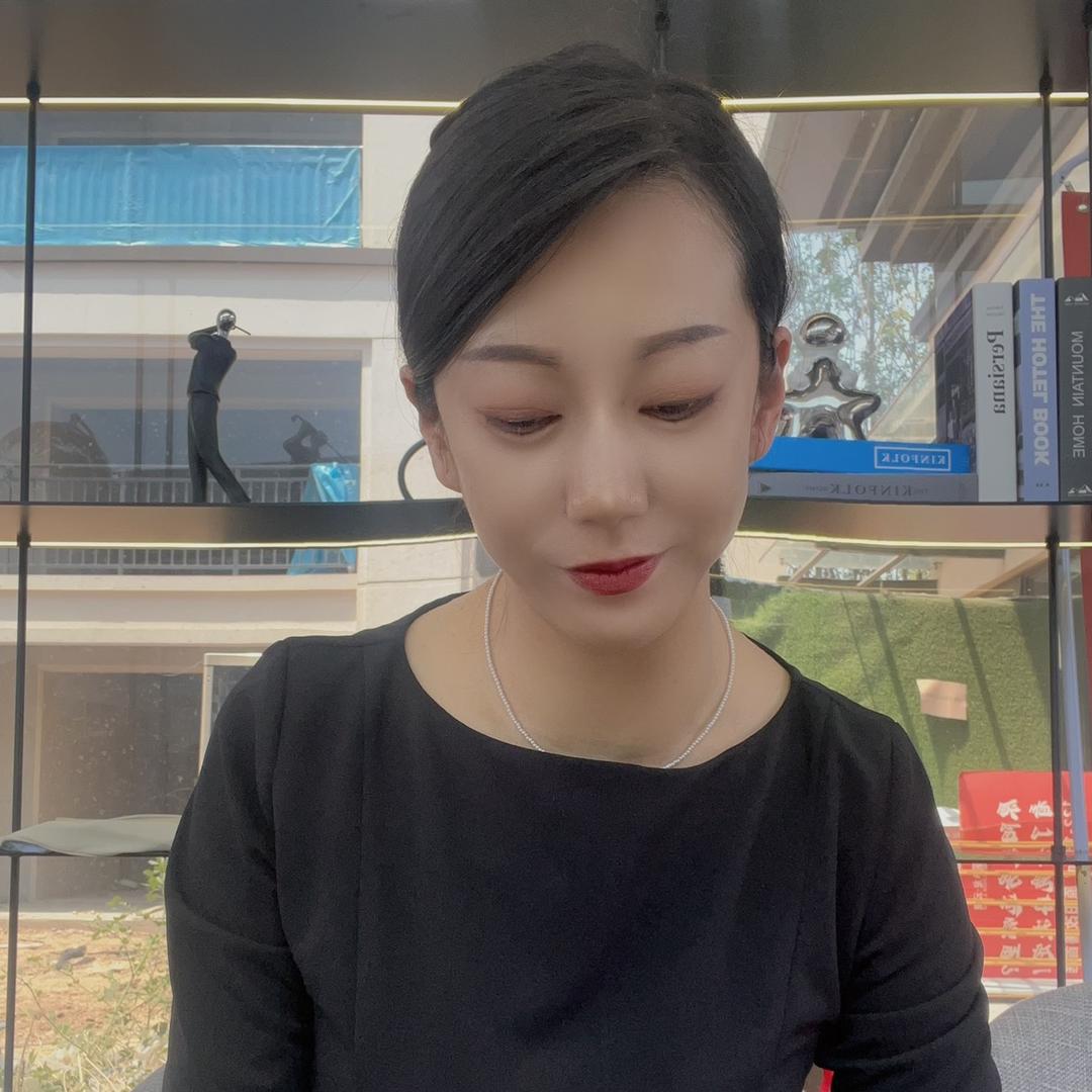 华龙置业～小亚吖