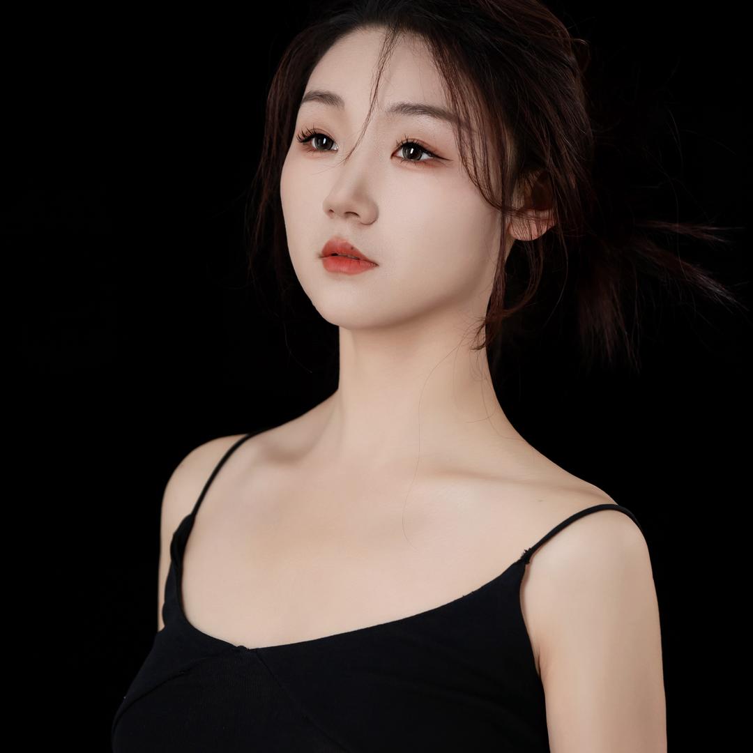爱跳舞的小胡老师