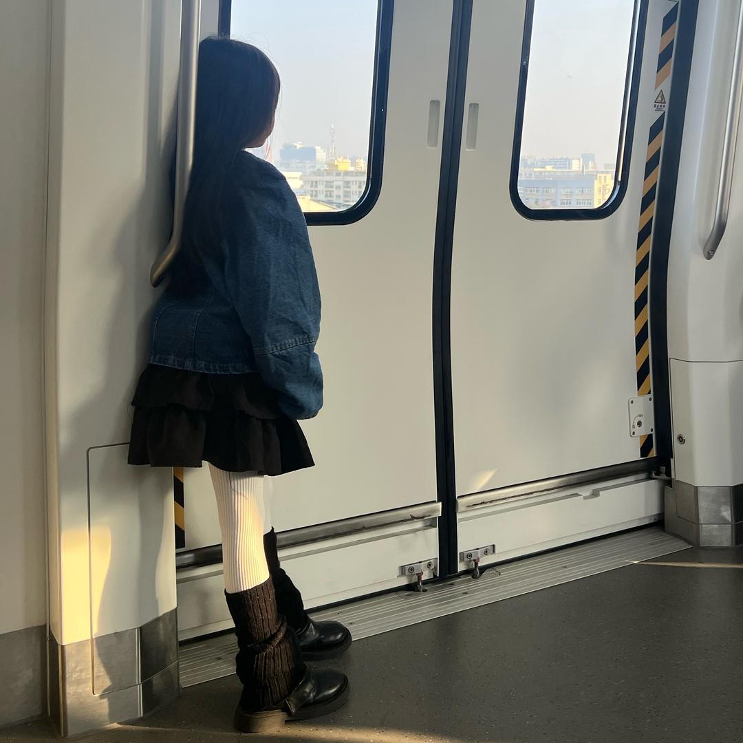 很哇噻的女孩👧🏻