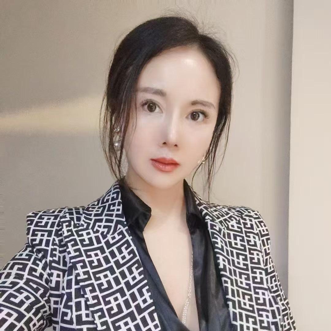 芳芳fanny