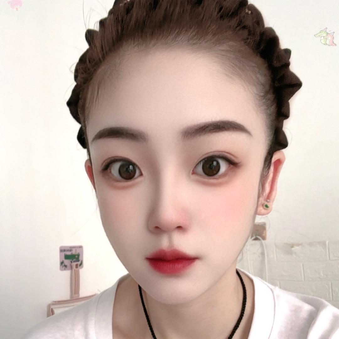 文静。