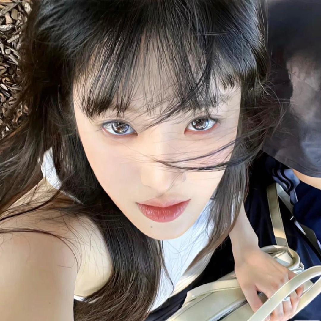 爱笑锦妹👼