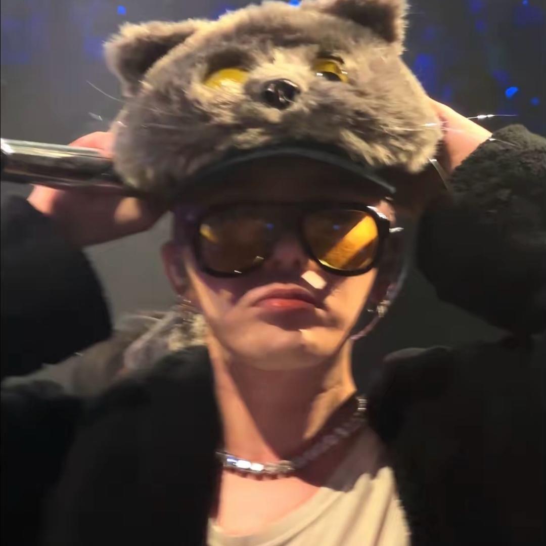 Luo.