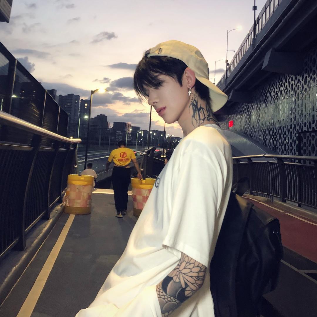 彦成成