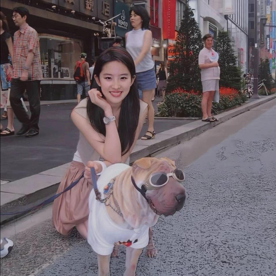 小柳.