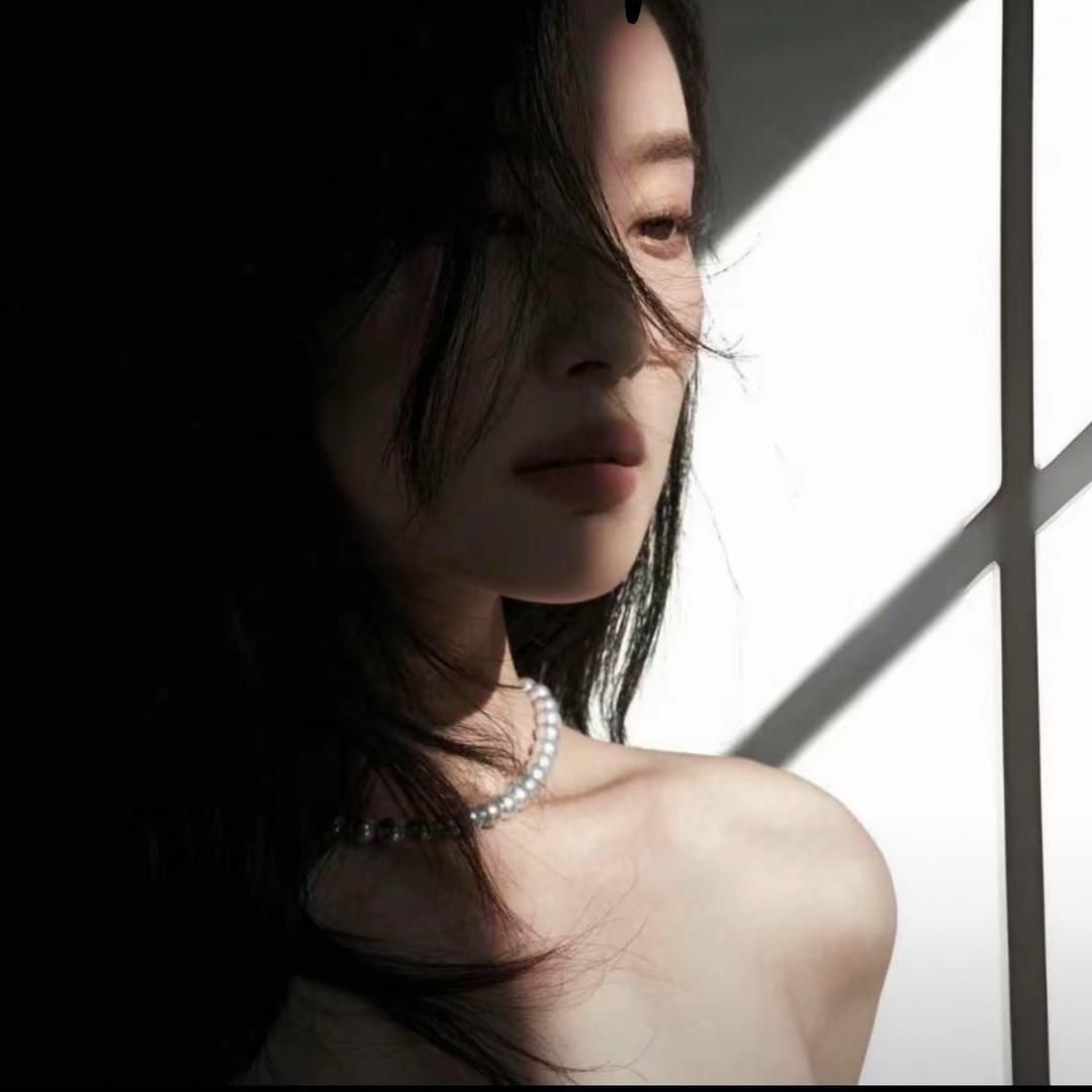 KT猫.